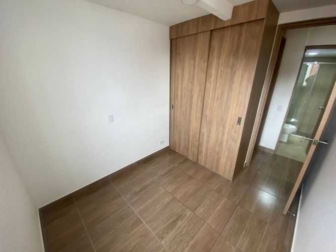 Apartamento en Arriendo en Pajarito, Medellín - Miniatura 7