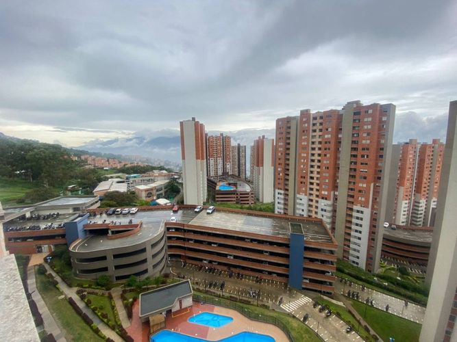 Apartamento en Arriendo en Pajarito, Medellín - Miniatura 17