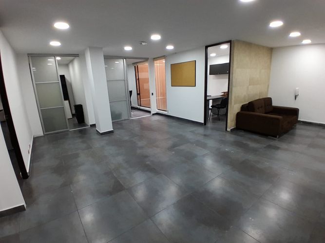 Oficina en Arriendo en Chico norte, Bogotá - Miniatura 2
