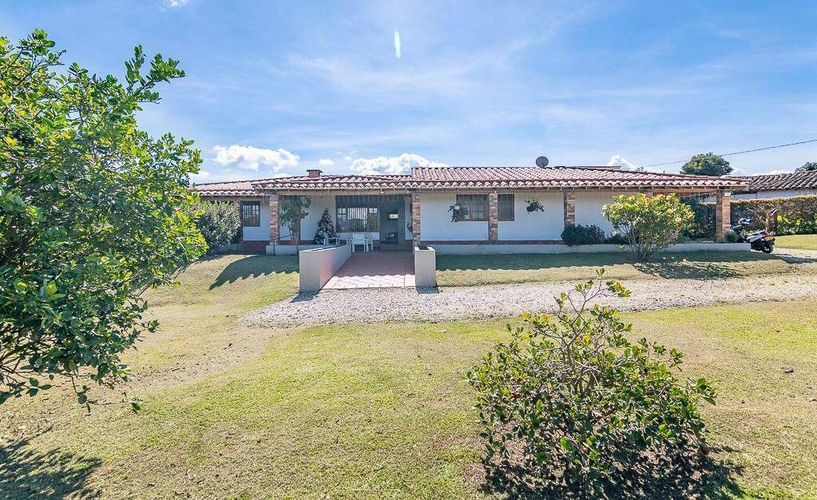 Finca en Arriendo en Marinilla - Miniatura 3