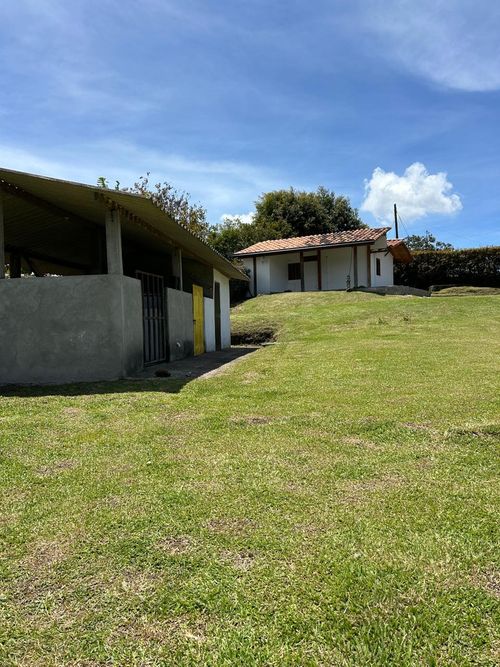 Finca en Arriendo en Marinilla - Miniatura 5