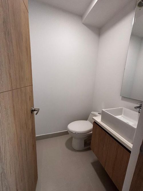 Apartamento en Venta en Los colores, Medellín - Miniatura 4