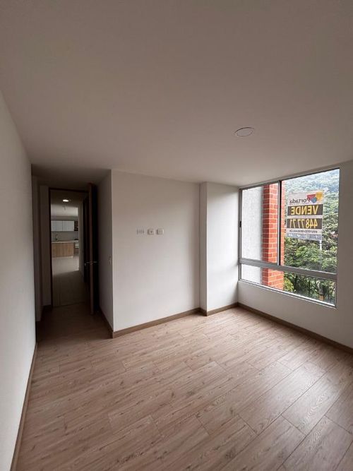 Apartamento en Venta en Los colores, Medellín - Miniatura 9