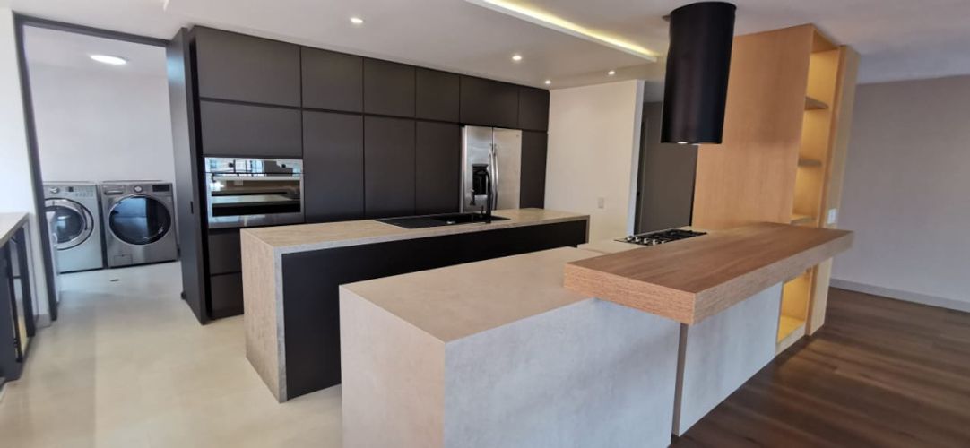 Apartamento en Arriendo en Los rosales, Bogotá - Miniatura 4