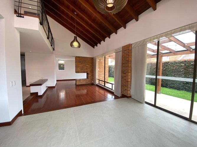 Casa en Arriendo en Cajicá - Miniatura 4