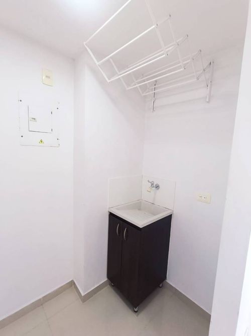 Apartamento en Arriendo en El Poblado, Medellín - Miniatura 4
