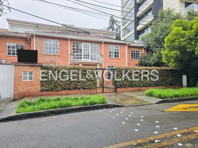 Oficina en Arriendo en La cabrera, Bogotá - Imagen 1