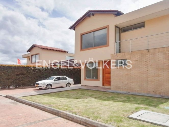 Casa en Arriendo en Chuntame, Cajicá - Imagen 1