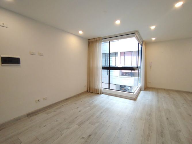 Apartaestudio en Arriendo en Santa Barbara, Bogotá - Miniatura 3