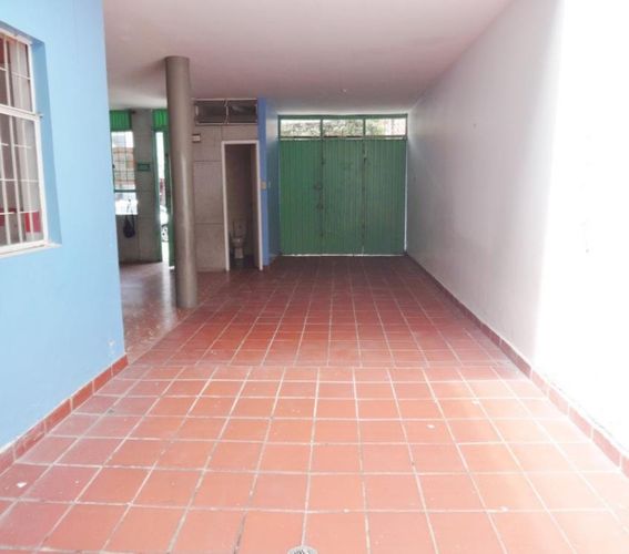 Casa en arriendo en Nuevo Sotomayor, Bucaramanga - Miniatura 2