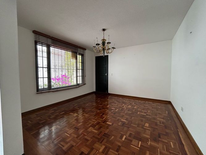 Casa en Arriendo en Santa Barbara, Bogotá - Miniatura 7