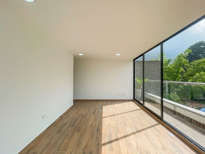 Apartamento en Arriendo en Loma del Escobero, Envigado - Miniatura 4