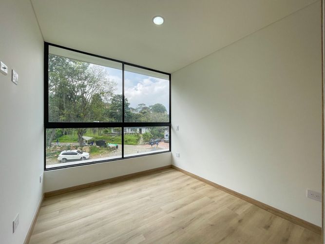 Apartamento en Arriendo en Loma del Escobero, Envigado - Miniatura 13