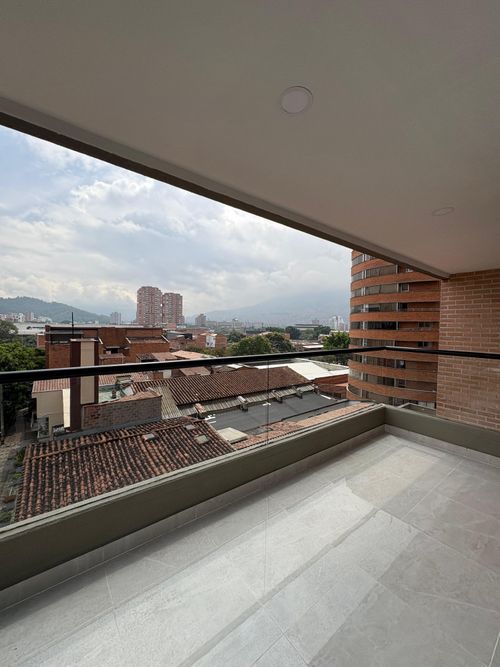 Apartamento en Arriendo en San joaquin, Medellín - Miniatura 3