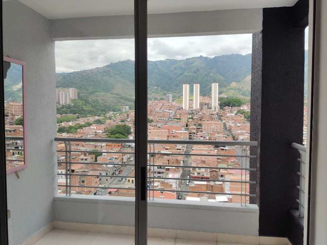 Apartaestudio en Arriendo en Bello - Miniatura 8
