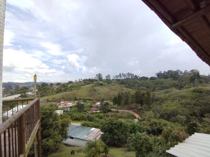 Finca en Arriendo en Toldas, Guarne - Miniatura 2
