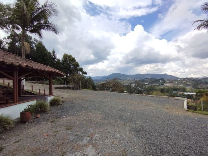 Finca en Arriendo en Toldas, Guarne - Miniatura 5