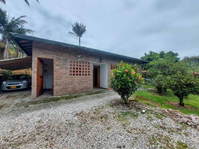 Finca en Arriendo en El tambo, El carmen de viboral - Miniatura 2