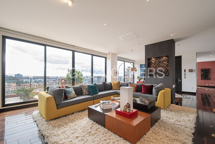 Apartamento en  Arriendo en Santa barbara alta, Bogotá - Miniatura 2