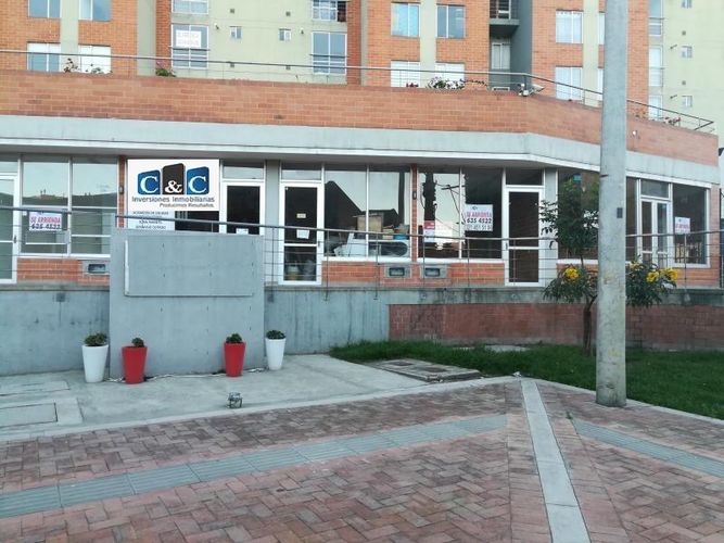 Local en venta en Valladolid, Bogotá - Miniatura 3