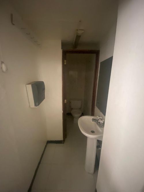 Local en Venta en Cedritos, Bogotá - Miniatura 8