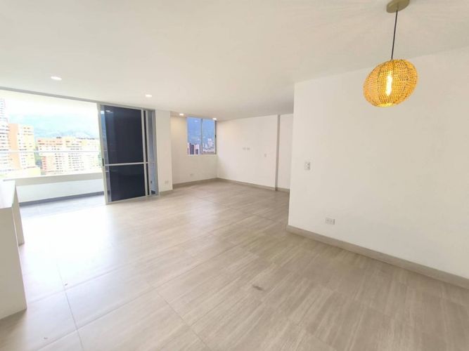 Apartamento en Arriendo en Las Lomitas, Sabaneta - Miniatura 2