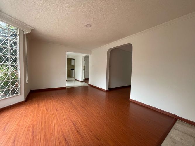 Casa en Arriendo en Los cedritos, Bogotá - Miniatura 4