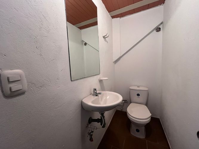 Local en Arriendo en La calera - Miniatura 5