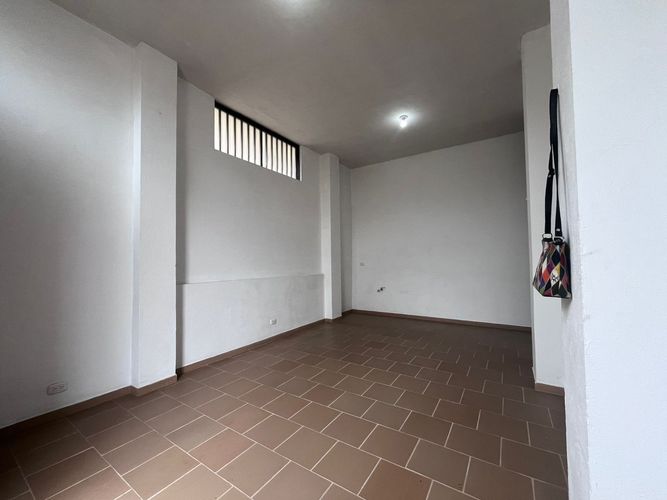 Local en Arriendo en La calera - Miniatura 7