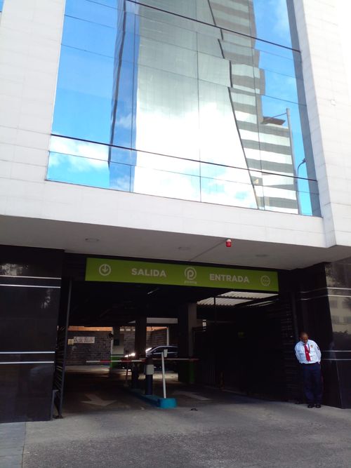 Local en Arriendo en Chico norte, Bogotá - Miniatura 7