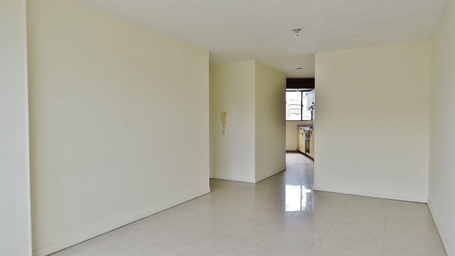 Apartamento en  Venta en Niza, Bogotá - Miniatura 3