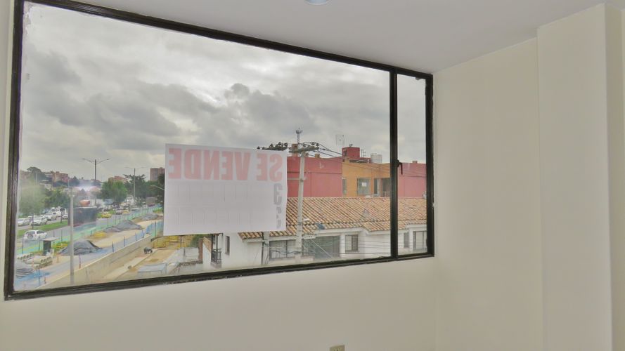 Apartamento en  Venta en Niza, Bogotá - Miniatura 5