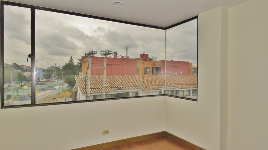 Apartamento en  Venta en Niza, Bogotá - Miniatura 8