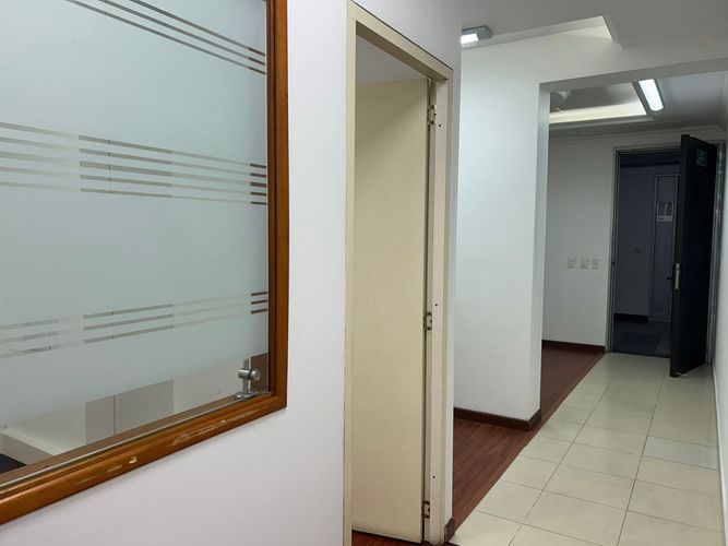 Oficina en Arriendo en Ciudad salitre, Bogotá - Miniatura 4