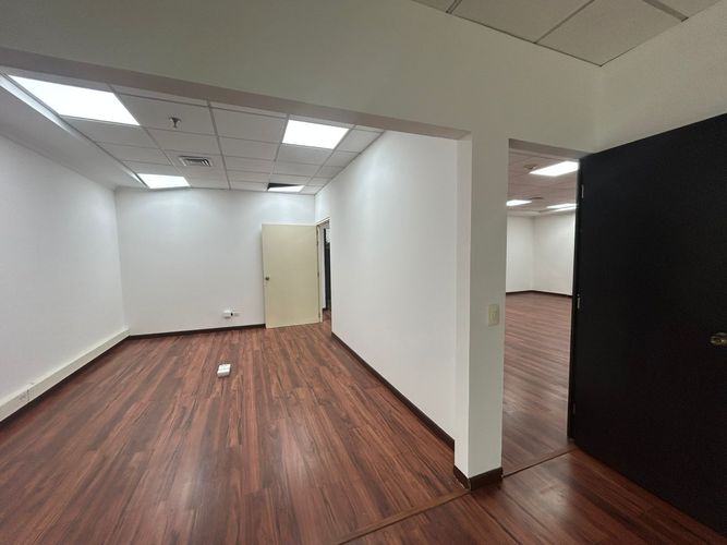 Oficina en Arriendo en Ciudad salitre, Bogotá - Miniatura 7