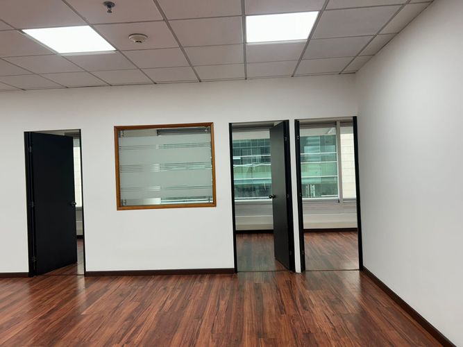 Oficina en Arriendo en Ciudad salitre, Bogotá - Miniatura 8