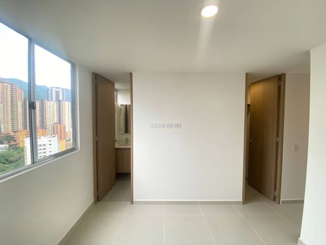 Apartamento en Arriendo en Loma de la Doctora, Sabaneta - Miniatura 13