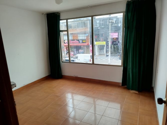 Local en Arriendo en Alqueria, Bogotá - Miniatura 4