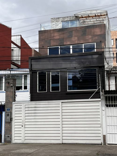 Edificio en Arriendo en Normandia, Bogotá - Imagen 1