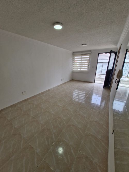 Casa en Arriendo en Bosques de Santa Elena, Pereira - Miniatura 2