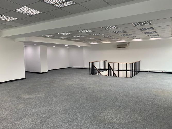 Oficina en Arriendo en Santa Barbara, Bogotá - Miniatura 8
