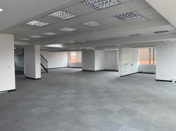 Oficina en Arriendo en Santa Barbara, Bogotá - Miniatura 13