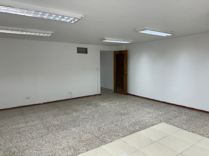 Local en Arriendo en Bretaña, Cali - Miniatura 7