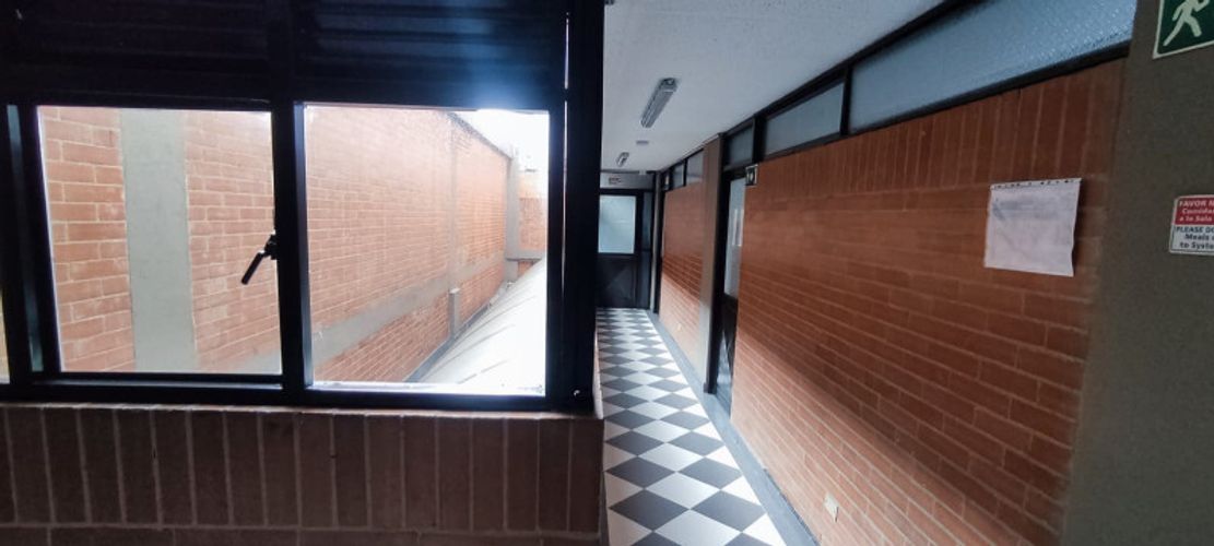 Edificio en Venta en Las ferias, Bogotá - Miniatura 2
