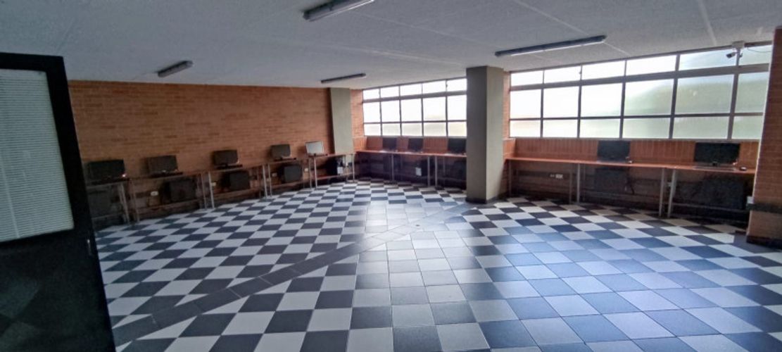 Edificio en Venta en Las ferias, Bogotá - Miniatura 3