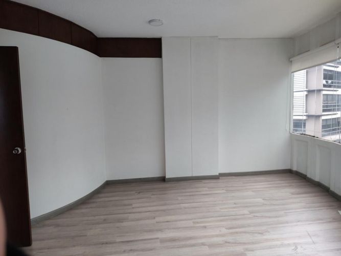 Oficina en venta en Chico norte, Bogotá - Miniatura 4