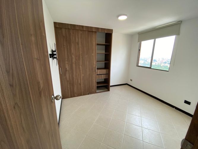 Apartamento en Arriendo en Calasanz, Medellín - Miniatura 6