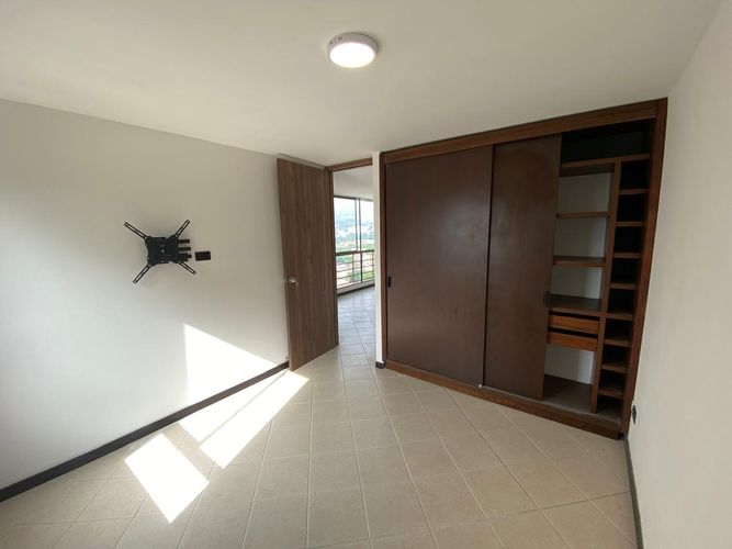 Apartamento en Arriendo en Calasanz, Medellín - Miniatura 11