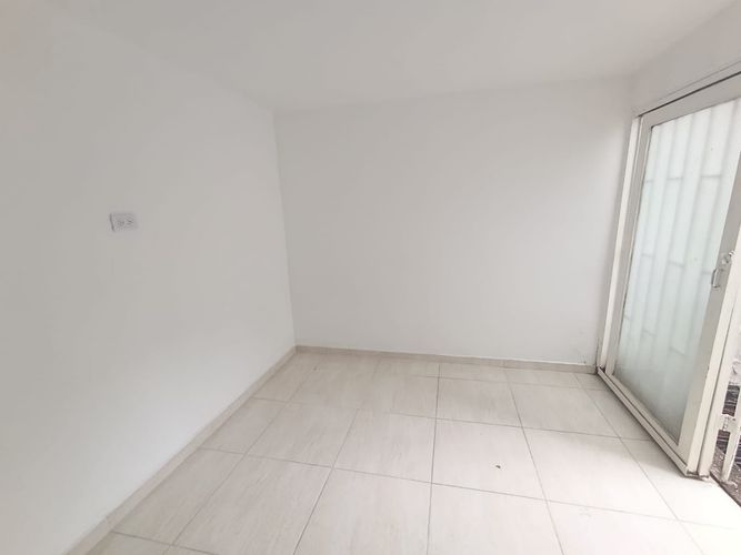 Casa en Arriendo en Belen Las Playas, Medellín - Miniatura 4