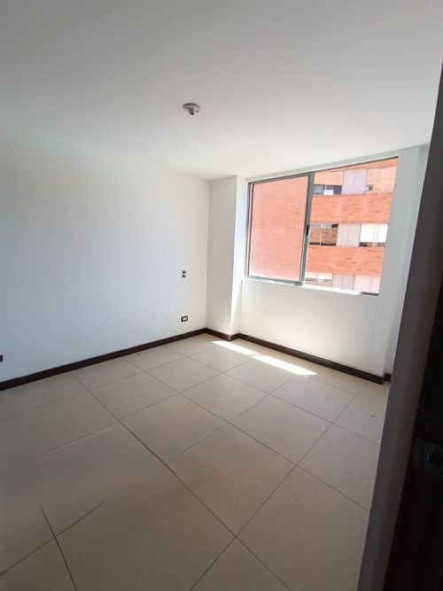 Apartamento en Arriendo en Loma del Esmeraldal, Envigado - Miniatura 6